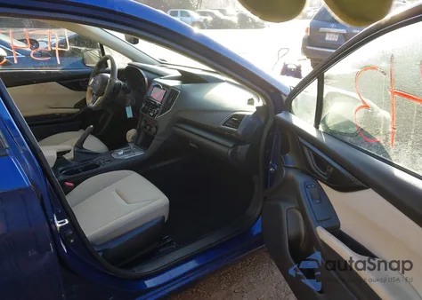 2017 Subaru Impreza 2.0I Premium z USA, uszkodzony, nr VIN 4S3GTAB60H3706621